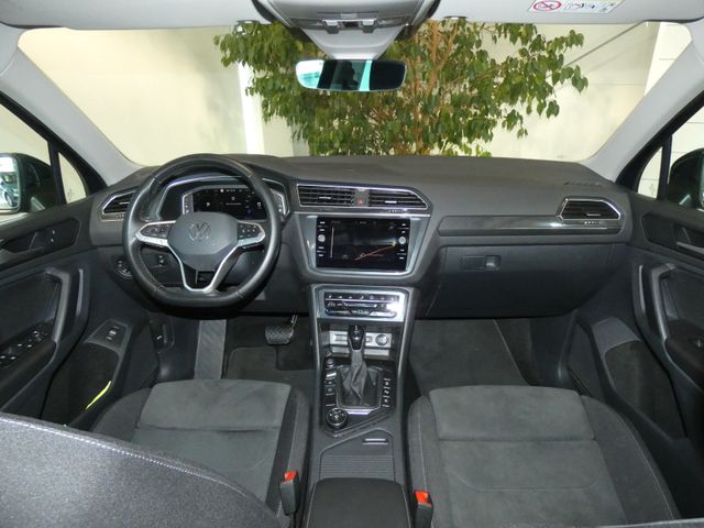 Tiguan 2.0 TDI Elegance 4M AHK PANO IQ-LIGHT