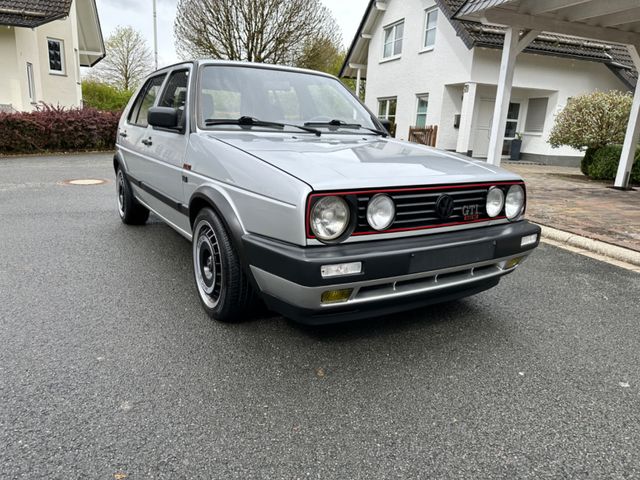 Volkswagen Golf GTI 16V KR Motor Digital Tacho