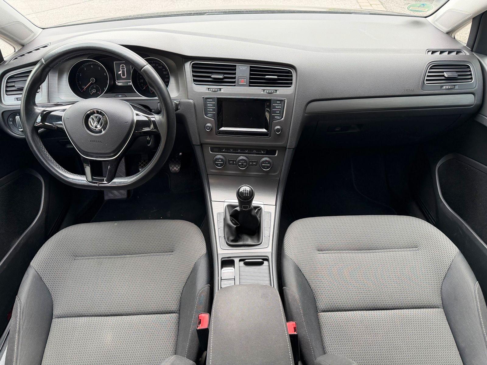 Volkswagen Golf 2013 — photo 11