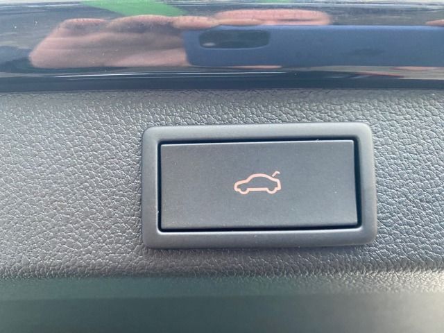 Fahrzeugabbildung SKODA Superb Combi *Matrix*RFK*19Zoll*Side Assist*eHec