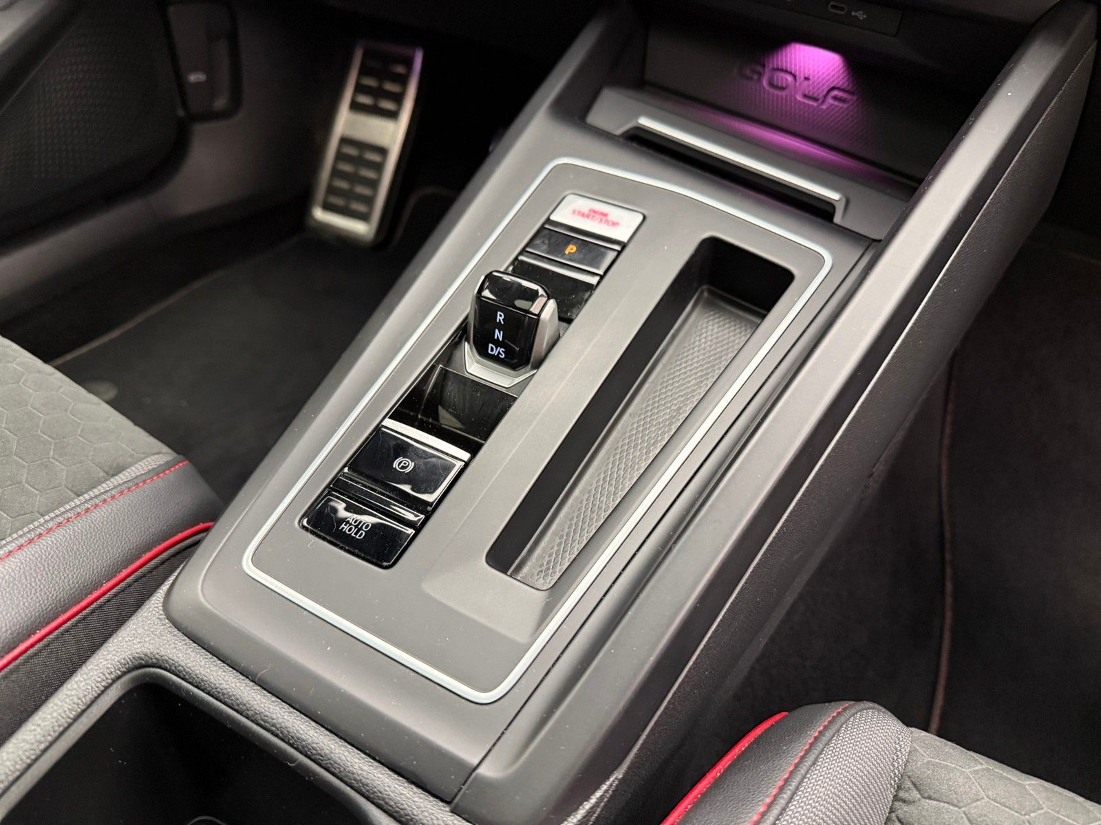 Volkswagen Golf GTI Clubsport TSI DSG BusinessKomfortPano19 foto 5