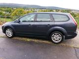 Ford Focus Turnier Ghia - Ford Focus: Turnier Ghia