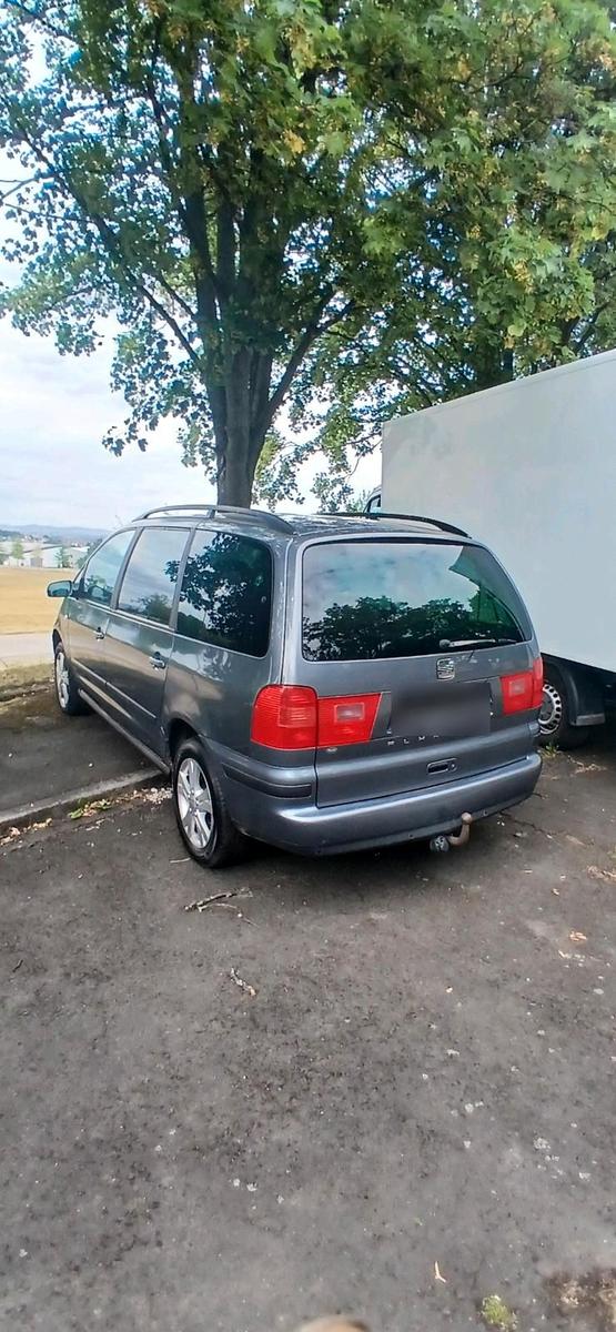 Seat Alhambra 2008 — engine 116 HP (85kW)