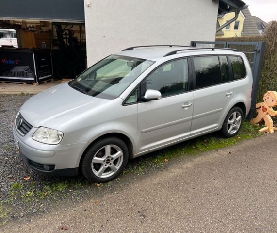 Volkswagen VW Touran 2.0 TDI TÜV 02/25 2 .Hand Klima ...