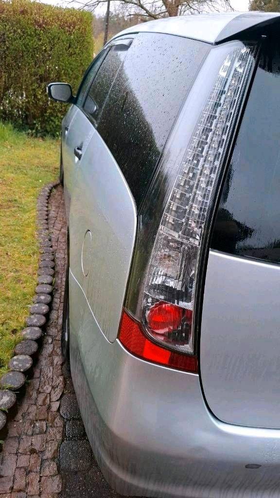 Mitsubishi Grandis 2006 — photo 8