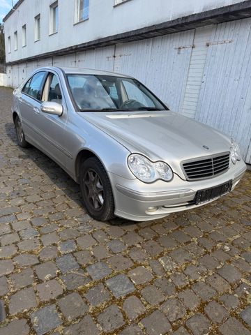 Mercedes-Benz C 200 C -Klasse Lim. C 200 Kompressor