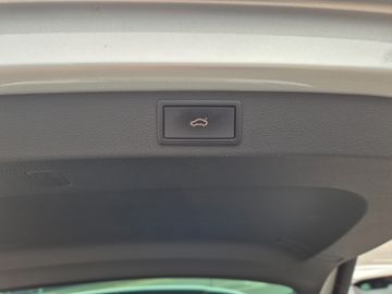 Skoda Karoq Sportline 4x4 DCC Kamera Matrix