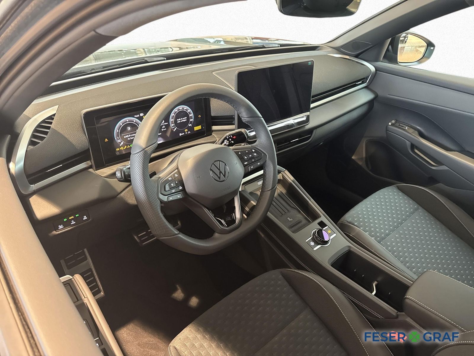 Volkswagen T-Roc - Bild 8