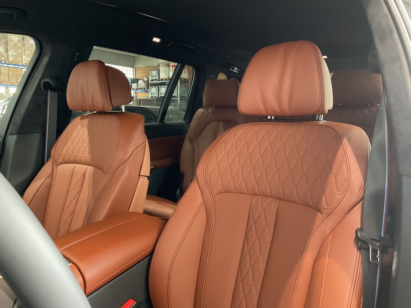 Fahrzeugeinzelansicht 12 Fahrzeugabbildung BMW X7 xDrive40d *23" LMR *Sitzbelüftung *Standhzg.