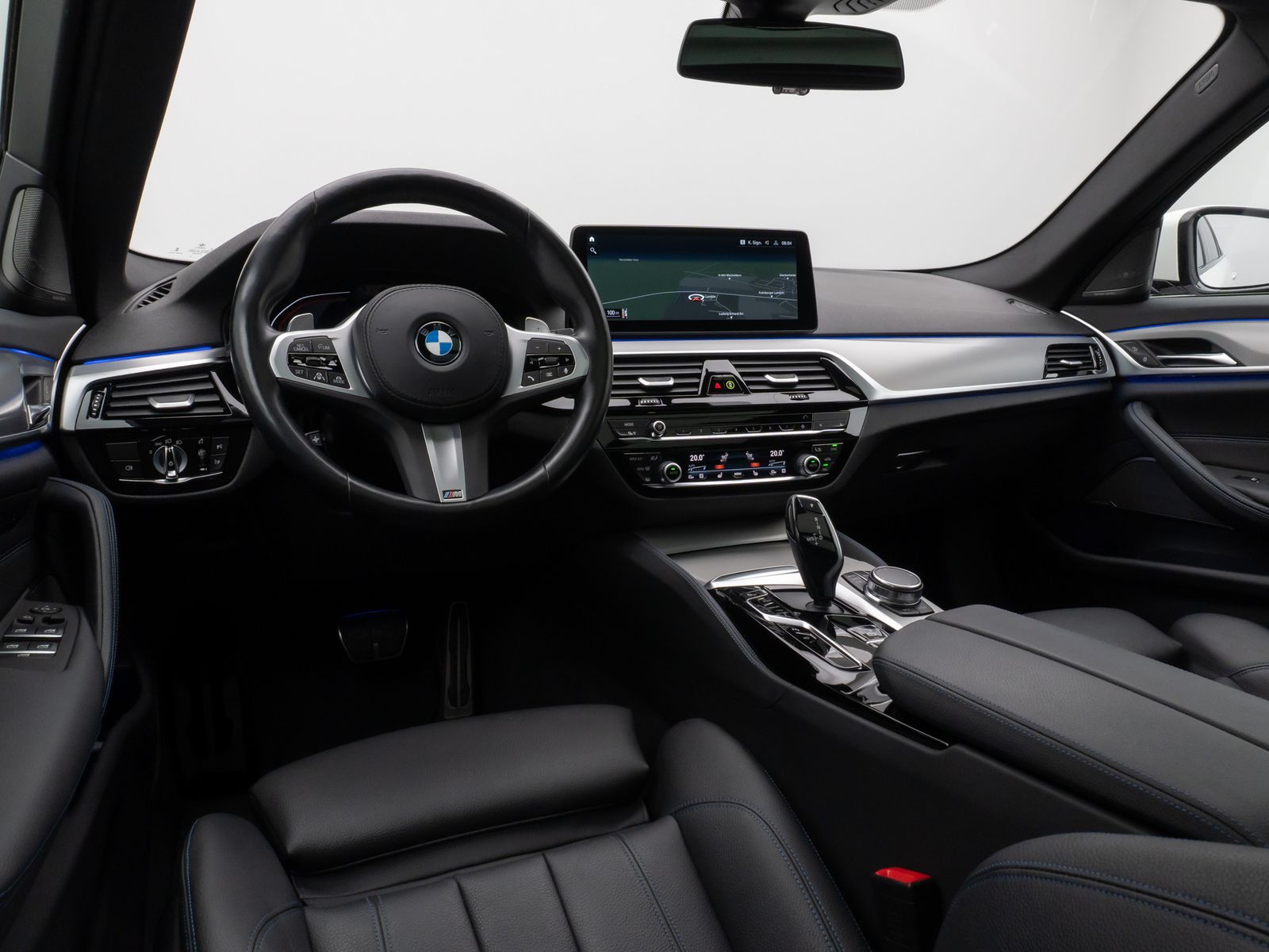 Fahrzeugabbildung BMW 530d xD M Sport Panorama Laser 360°HUD DAB H/K
