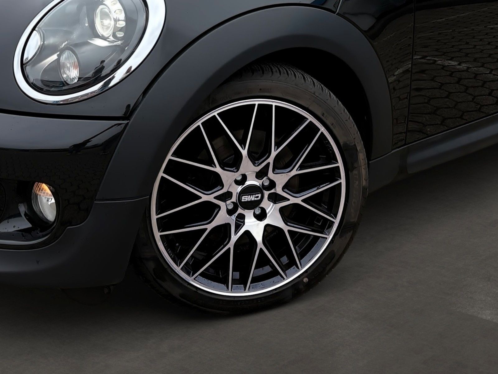 Fahrzeugabbildung MINI COOPER S Cabrio