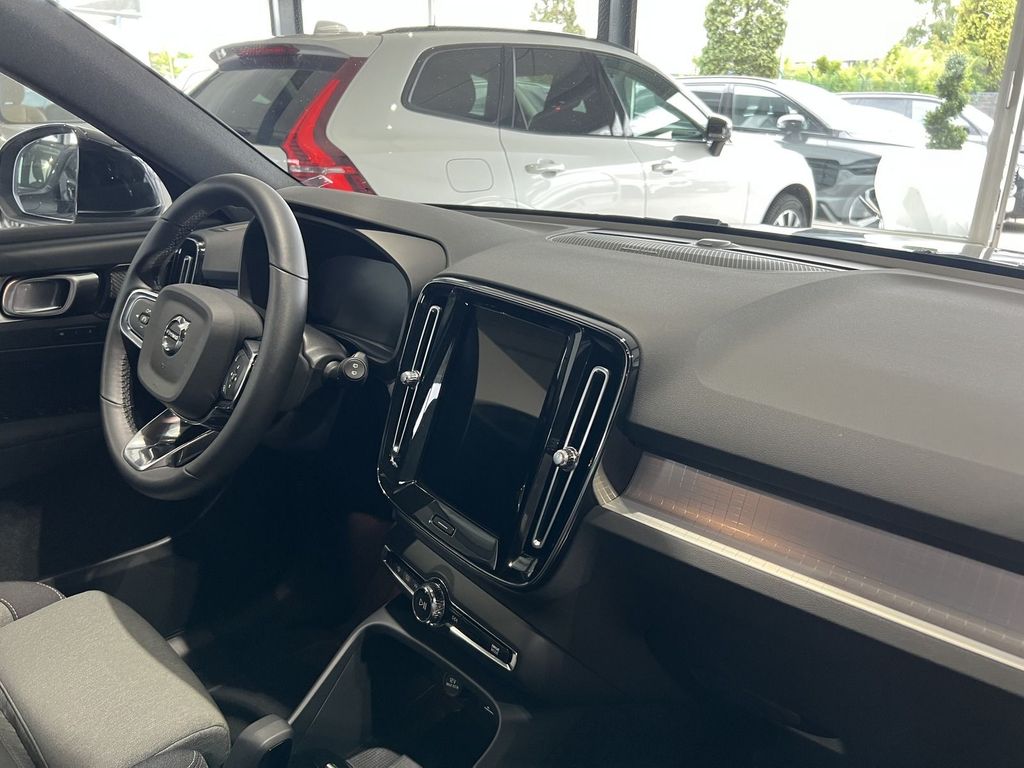 Volvo XC40 T4 Plus Bright Recharge Kamera LED H/K
