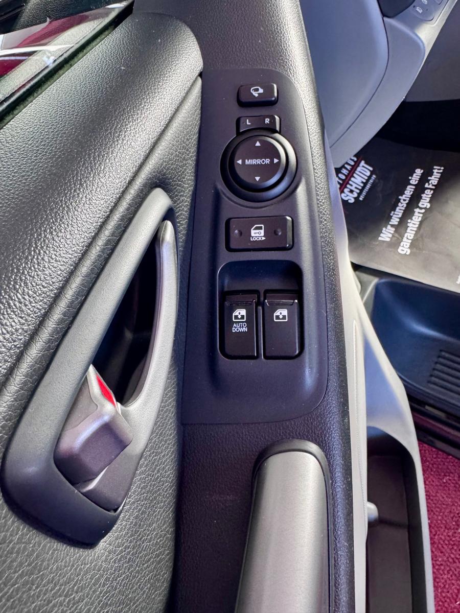 Hyundai H-1 Travel Comfort Leder Navi Automatik Kamera
