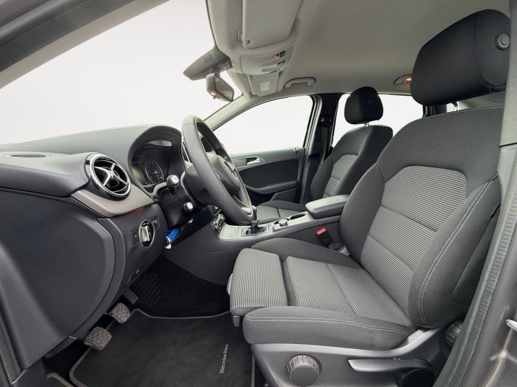 Fahrzeugabbildung Mercedes-Benz B 180 Style