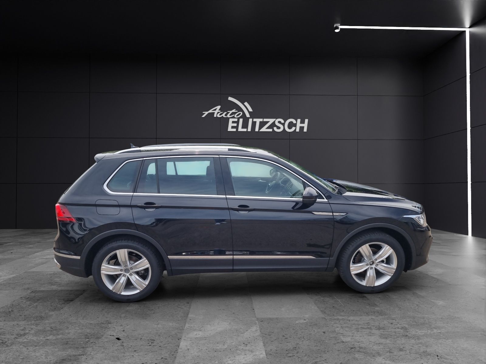 Fahrzeugabbildung Volkswagen Tiguan TDI Elegance DSG