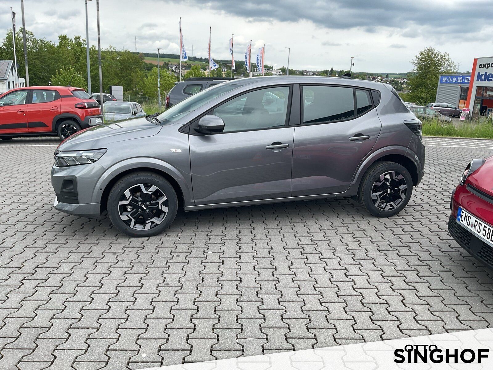 Fahrzeugabbildung Dacia Neuer Sandero Journey TCe 100