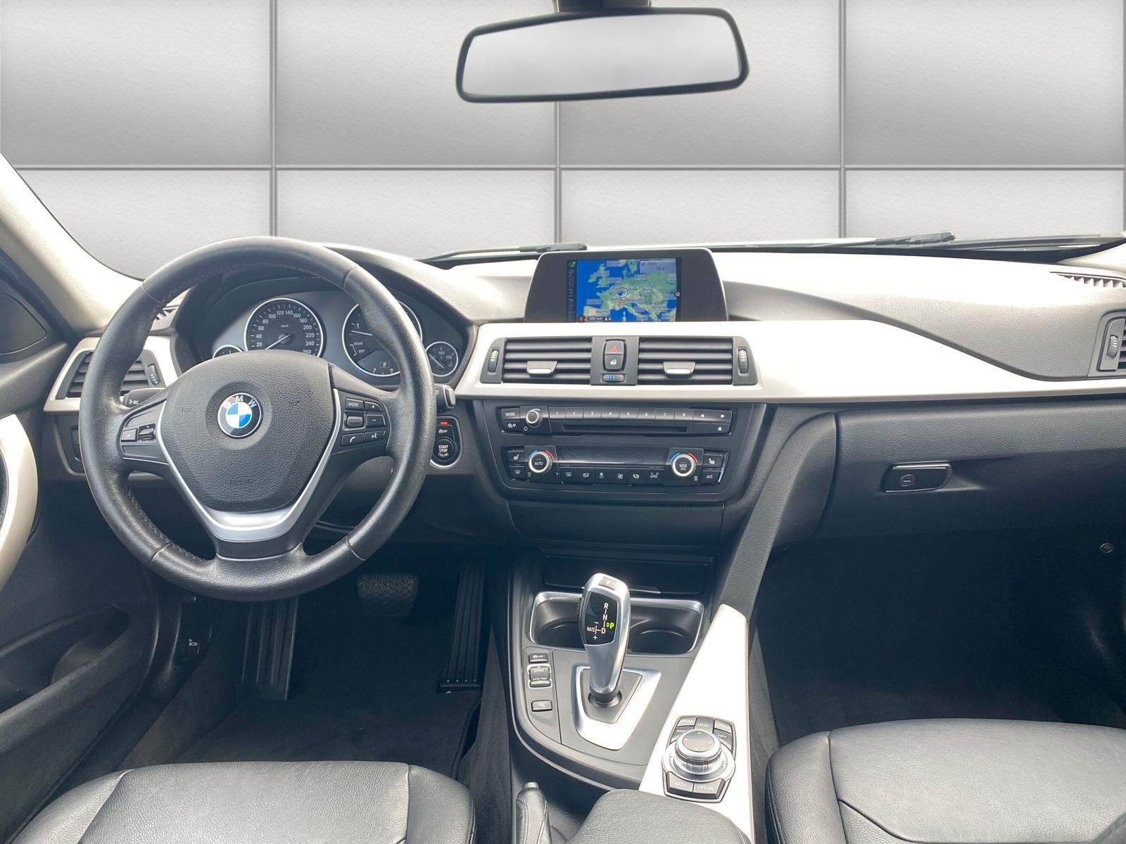 Fahrzeugabbildung BMW 335d xDrive Touring EU6 AHK