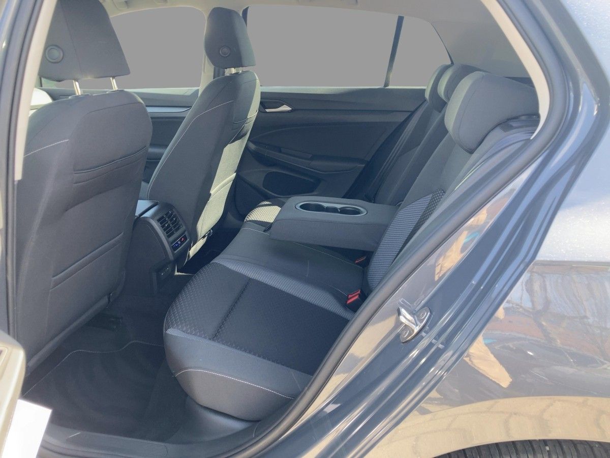 Volkswagen Golf - Bild 8