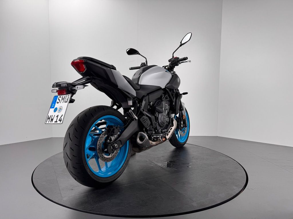 Fahrzeugabbildung Yamaha MT-07 YAMT 35 KW *TOP-ZUSTAND *SERVICE NEU