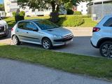 Peugeot 206 - gebrauchte Peugeot 206 aus dem Jahr 2008