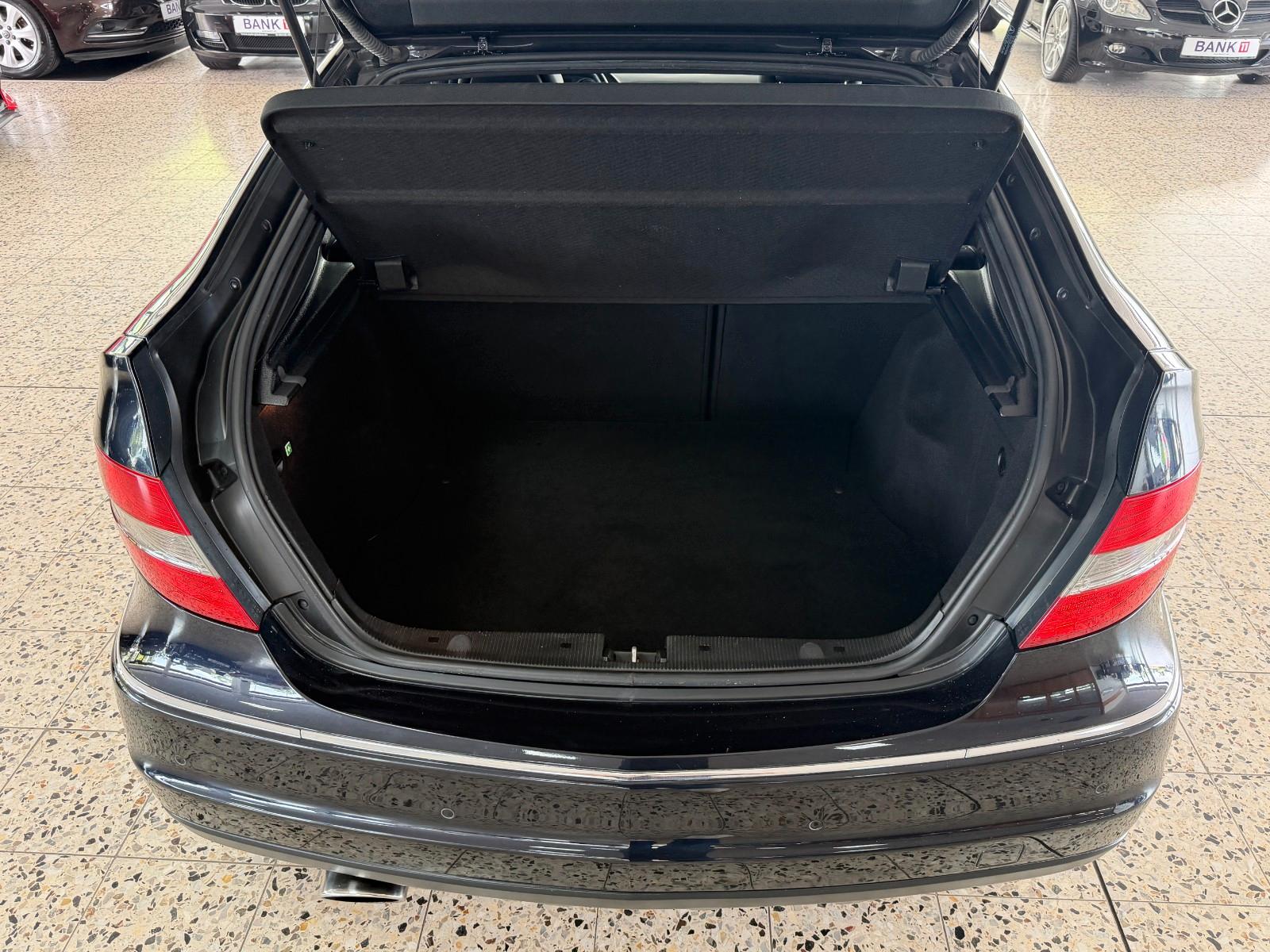 Mercedes-Benz CLC 200 Kompressor/Sport/Navi/Teilleder/1.Hand