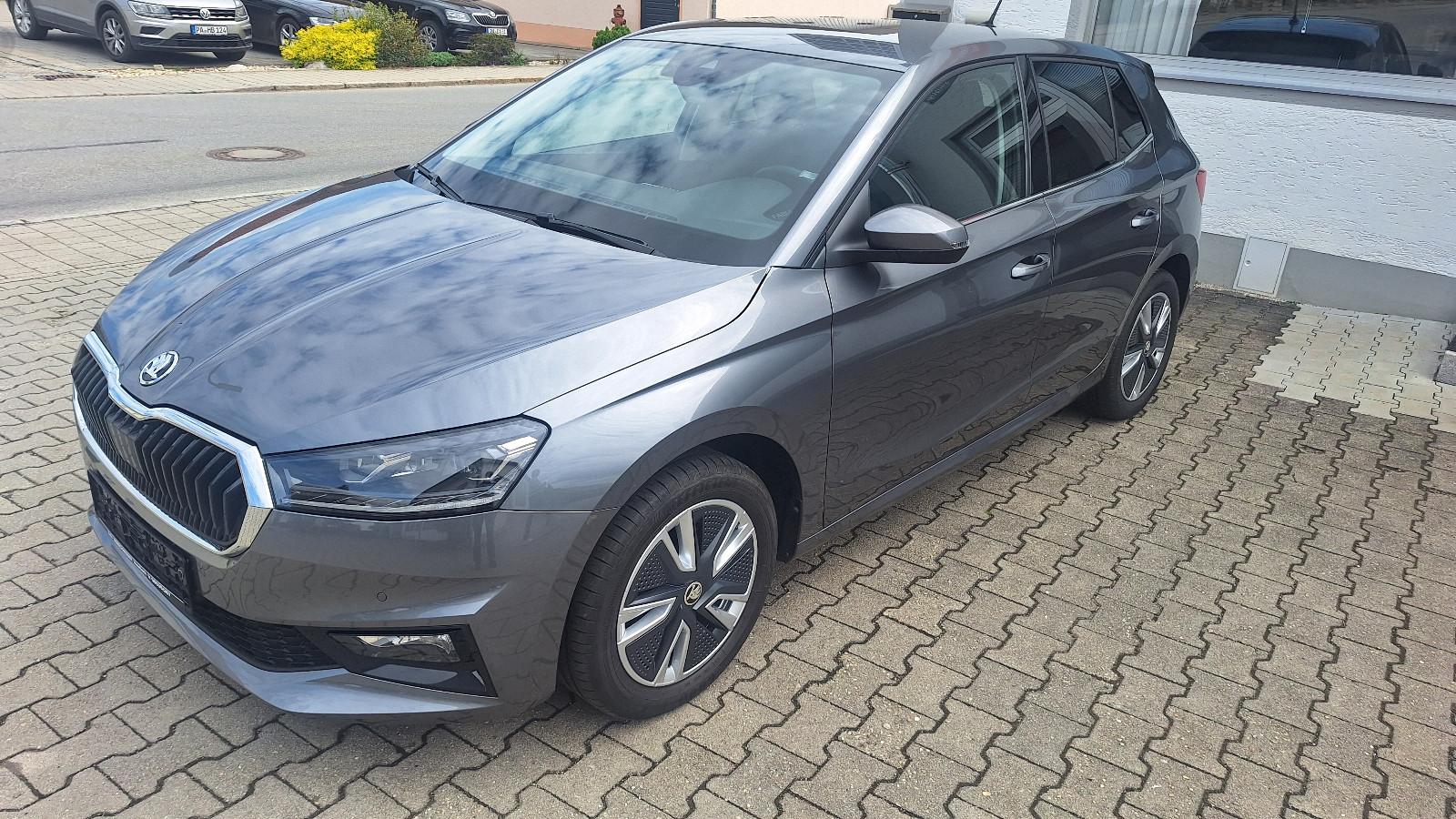 Skoda Fabia Style LED,Kamera, SHZ, Lenkrhz. 8fach