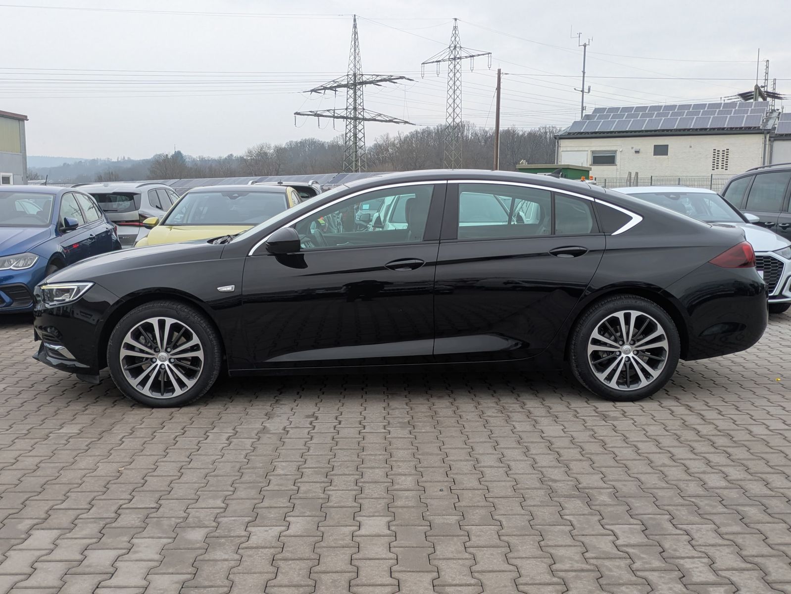 Fahrzeugabbildung Opel Insignia 2.0 CDTi Innovation LED*TEMP*KAMERA*APP