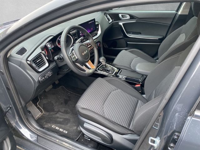 Fahrzeugabbildung Kia Ceed_sw SPORTSWAGON VISION 1.6 CRDi 48V MILD HYB