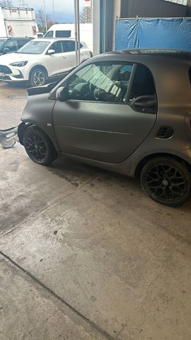 Smart ForTwo coupé 0.9 66kW -