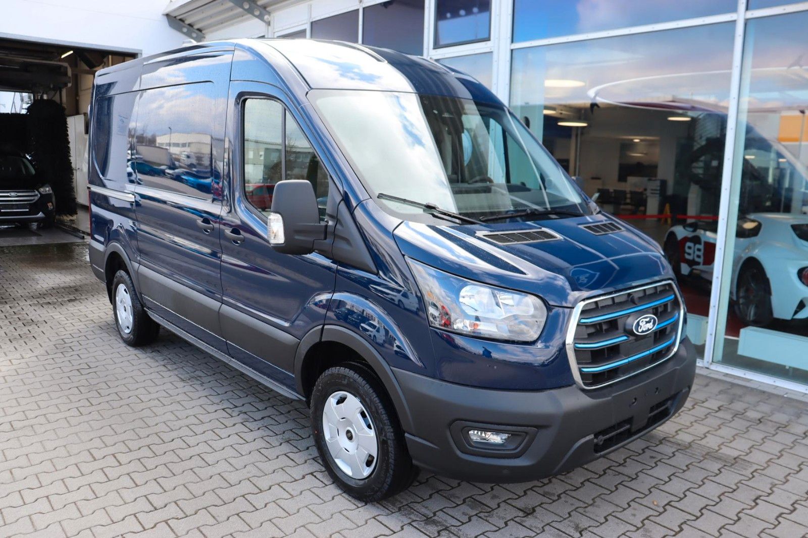 Ford E-Transit V363 Kasten 350 L2 0,0% FIN mgl* imagem 2