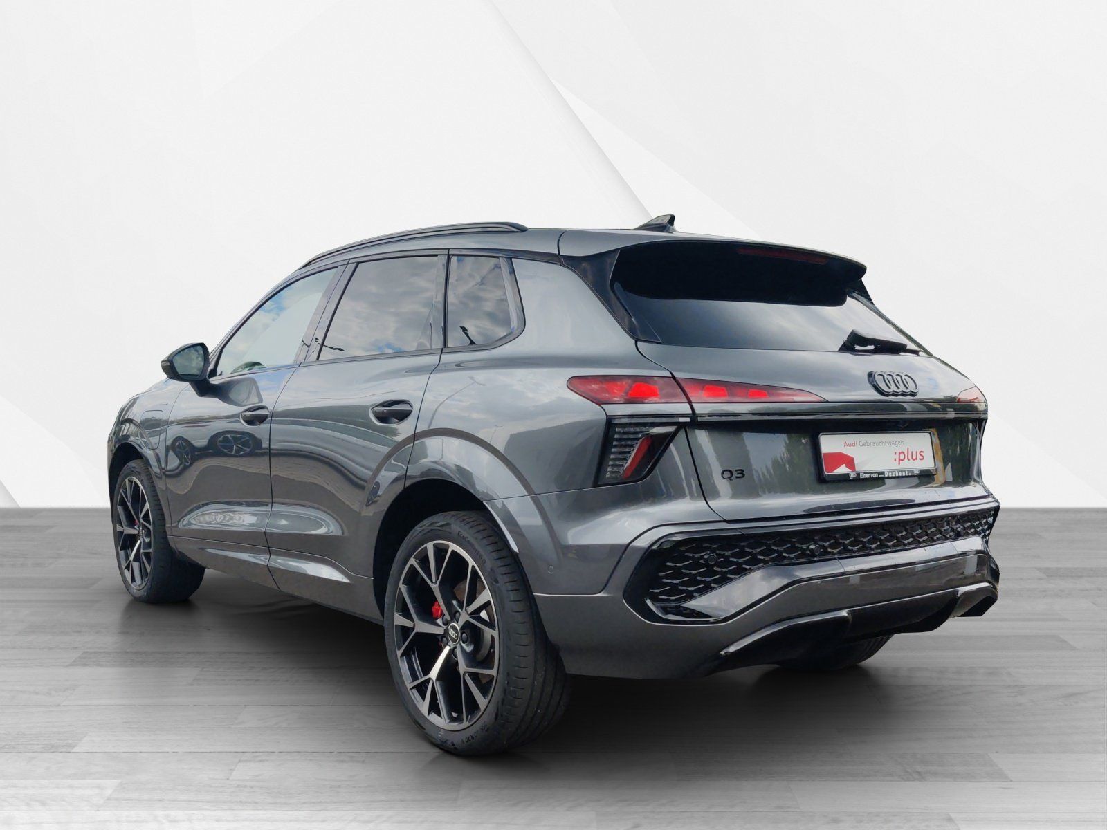Fahrzeugabbildung Audi Q3 SUV e-hybrid Q3 e-hybrid 200 kW S tronic, Mat