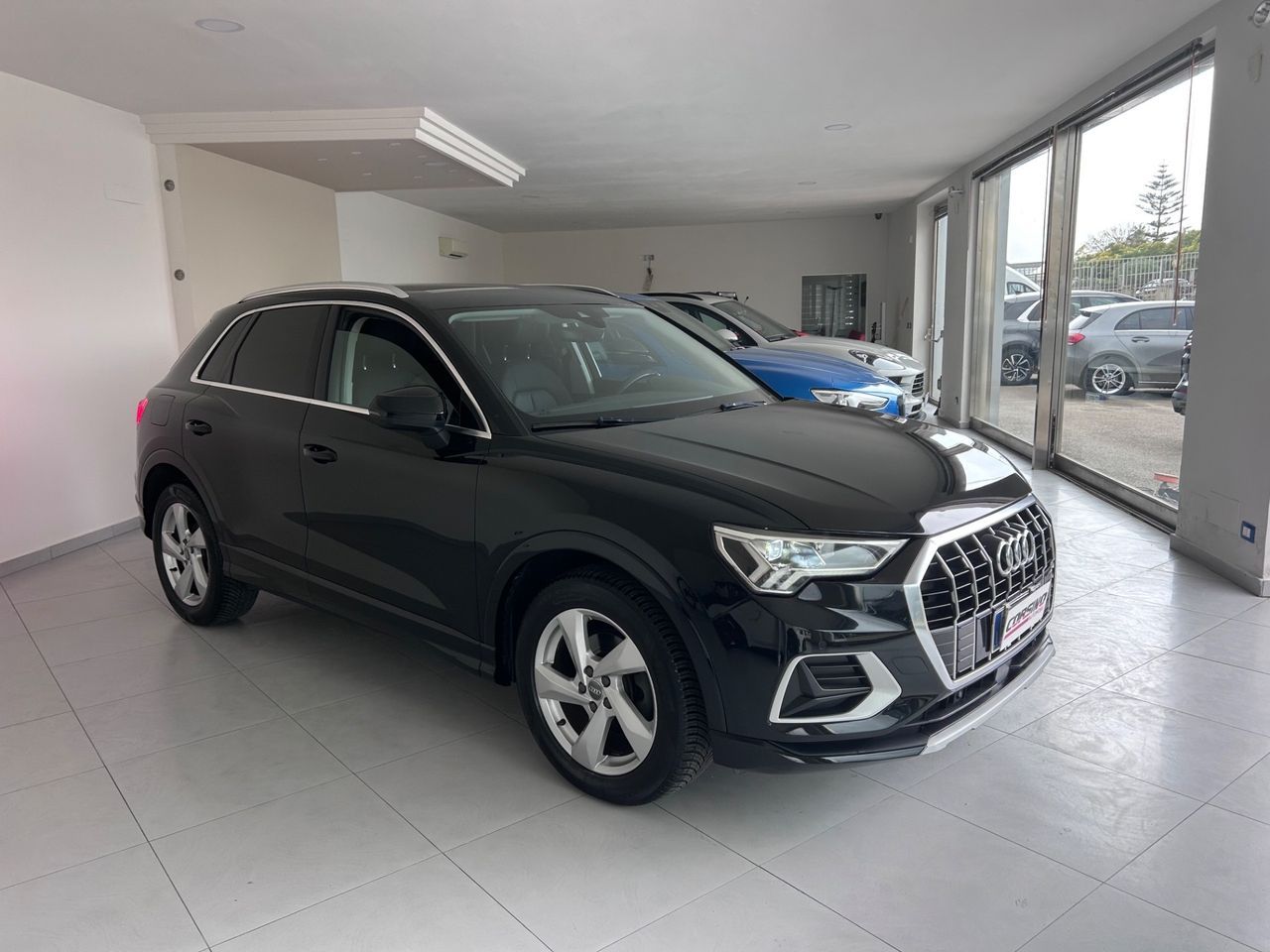 Audi Q3 35 TDI S tronic line edition