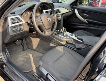 BMW 320 - 5