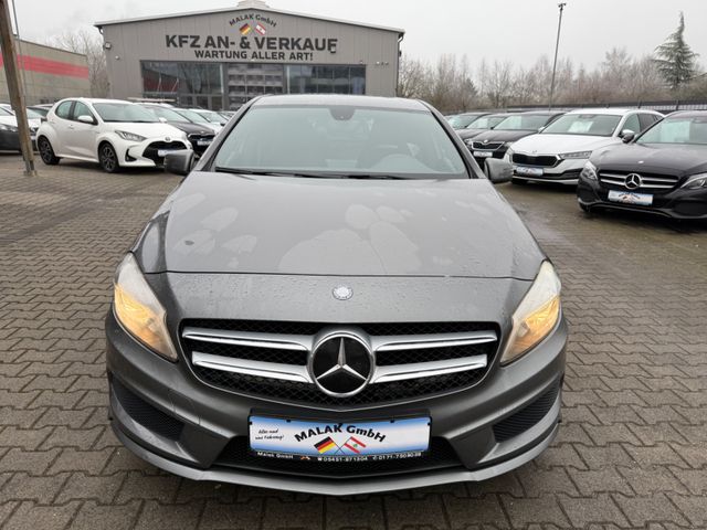 Mercedes-Benz A 180  BlueEfficiency AMG LINE Automatik