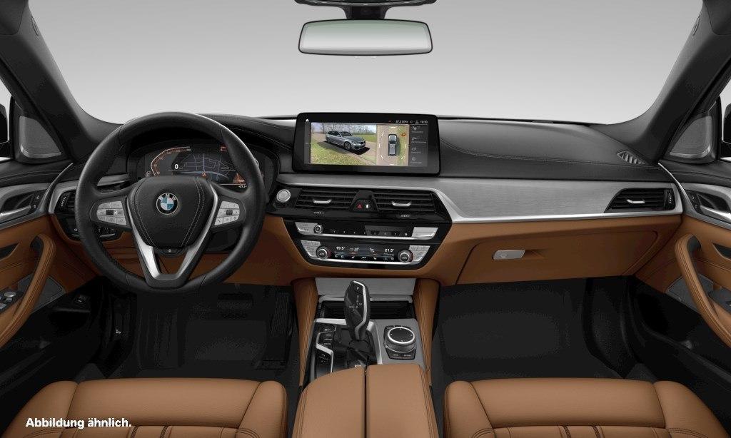 BMW 530d xDrive Touring Luxury Line HUD PANO NAVI St