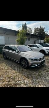 Volkswagen Passat Alltrack 2.0 TDI DSG 4Motion Sitzklima - VW Passat Alltrack von privat