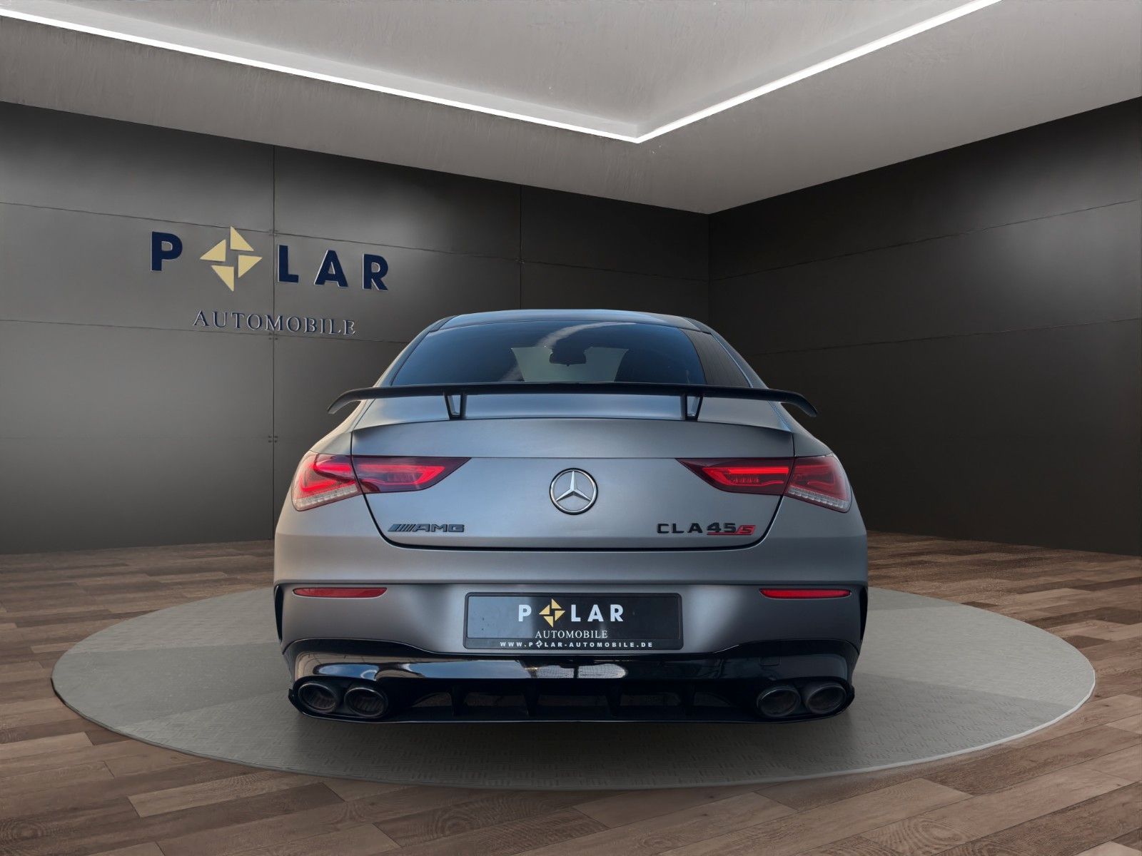 Fahrzeugabbildung Mercedes-Benz CLA 45 S AMG Matt/Perf-Sitz/MBeam/AERO/Night-Pkt