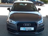 Audi A1 Sportback basis Automatik - Audi A1: Braun