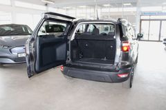Fahrzeugabbildung Ford EcoSport COOL & CONNECT NAVI + Winter Paket