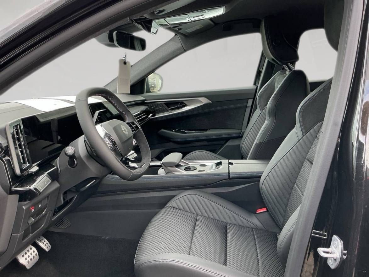 Fahrzeugabbildung Renault Austral Esprit Alpine Full Hybrid E-Tech 200