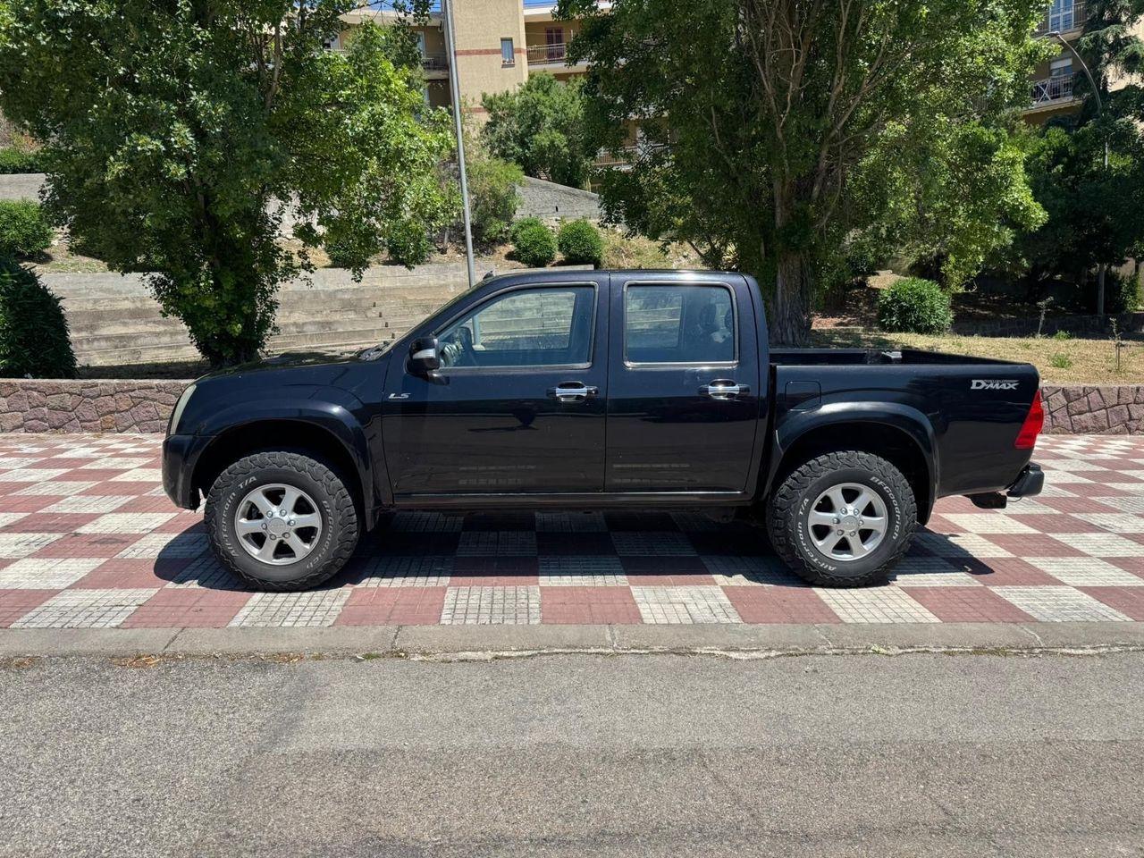 ISUZU D-MAX 2.5 TD 136CH 4X4