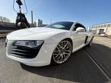 Audi R8 4.2 FSI V8 - H&R, Scheckheft, B&O, 20 Zoll LM - Audi R8: Sportwagen
