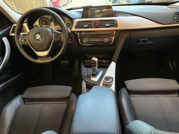 BMW 320 - 12