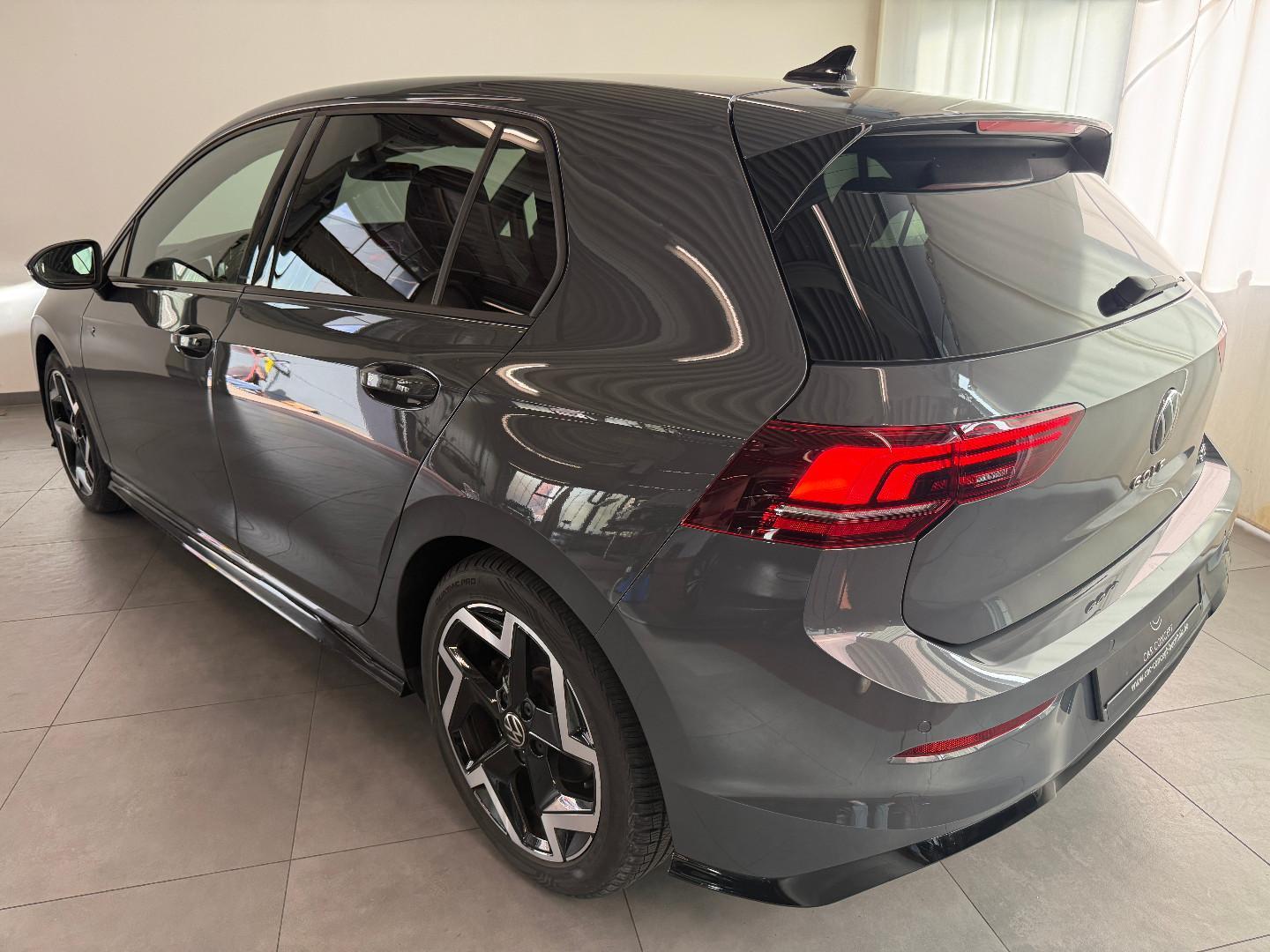 Volkswagen Golf VIII 1.5 eTSI R-Line ACC KAMERA, миниатюра 7