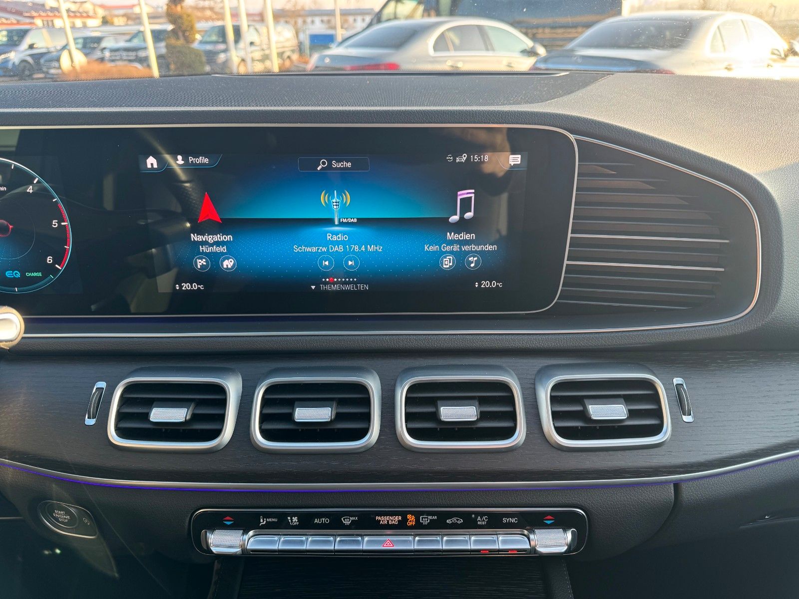 Fahrzeugabbildung Mercedes-Benz GLE 300 d AMG BURM+AHK+AIRM+PANO+MEMORY+21"