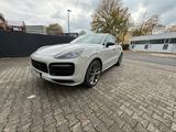 Porsche Cayenne Coupe 3.0 Tiptronic - Leichtsportpaket - Porsche Cayenne mit Benzin-Antrieb: Sportwagen, Automatik