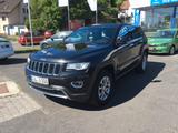 Jeep GRAND CHEROKEE 3.0 CRD NAVI LEDER KAMERA AHK 3.5 - Jeep Grand Cherokee aus 2014 mit Diesel-Antrieb: Geländewagen