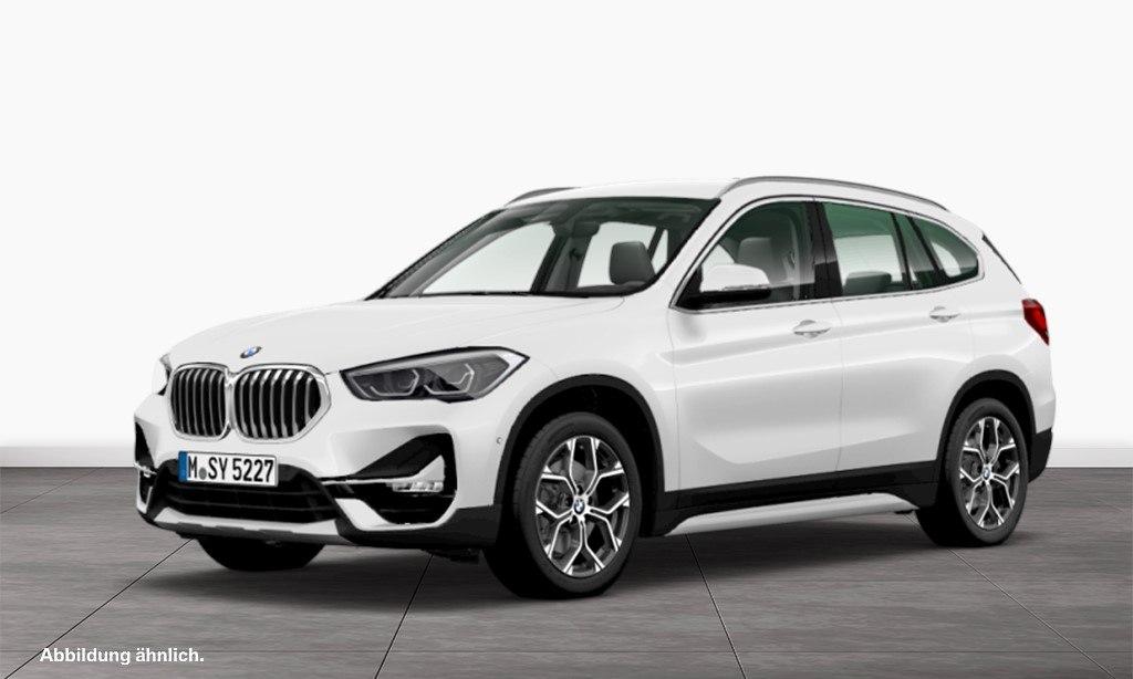 BMW X1 sDrive18i xLine LED Navi AHK Kamera SHZ PDC T