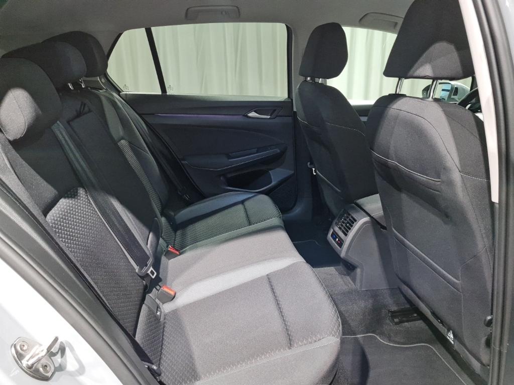 Volkswagen Golf 1.0 eTSI Active DSG*ACC*LANE-ASSIST*LED*, миниатюра 8