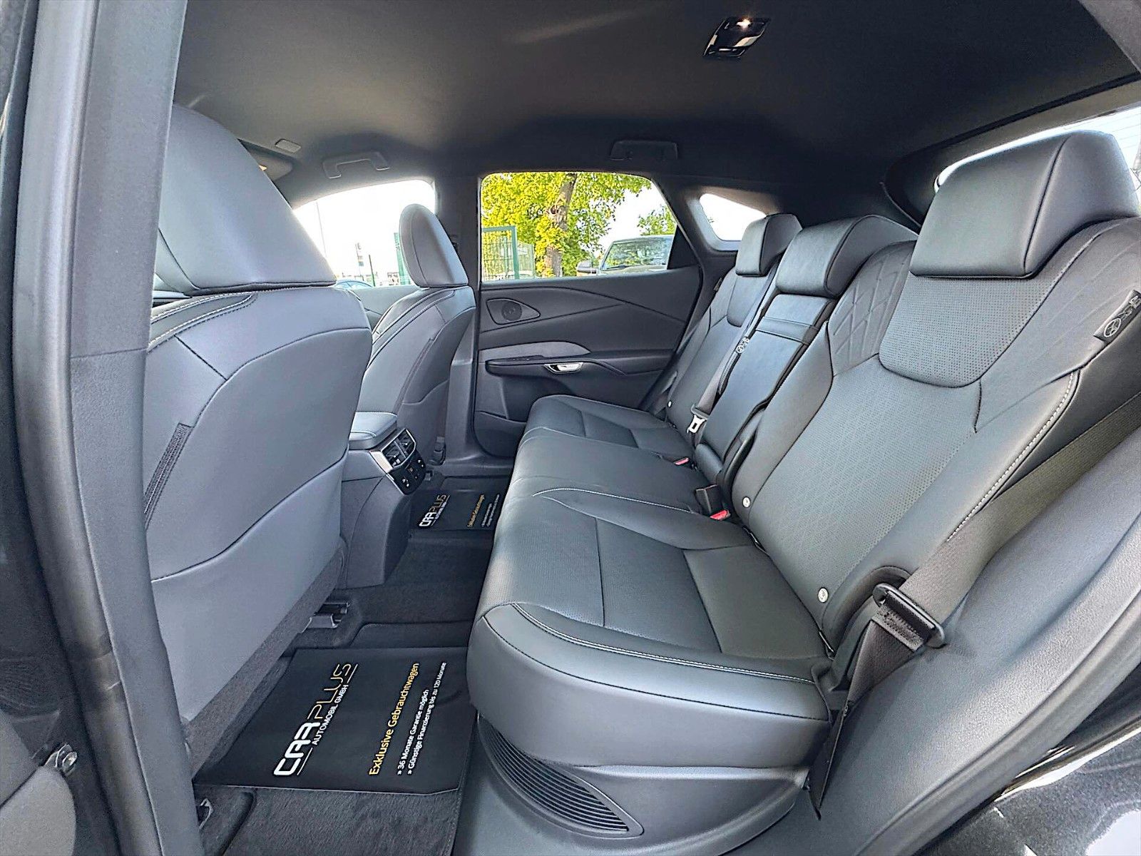 Fahrzeugabbildung Lexus RX 350h E-Four F Sport Design *DAB*ACC*Head Up*